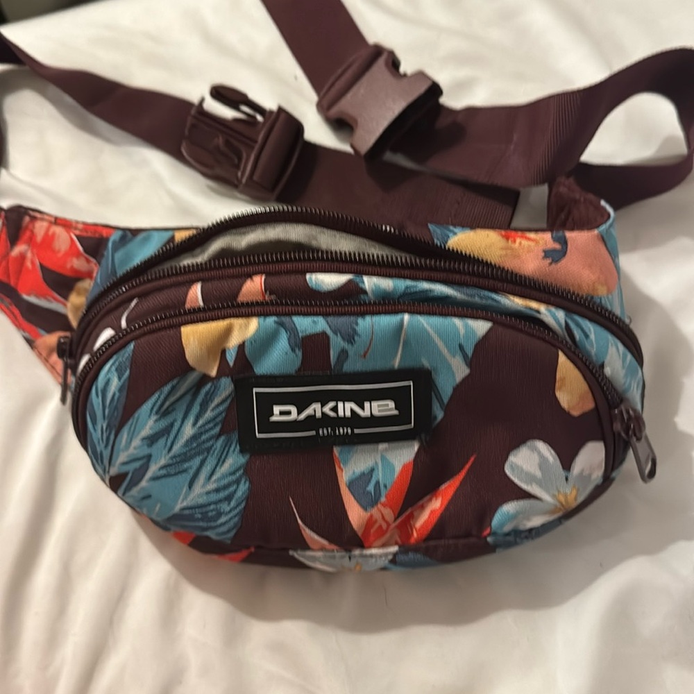 Fanny pack